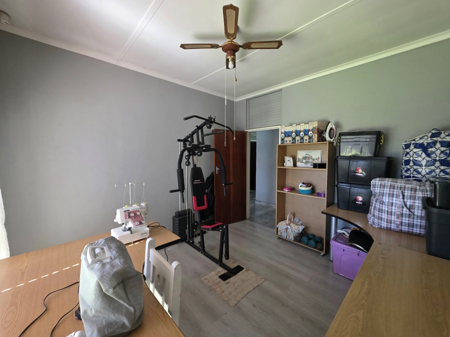 4 Bedroom Property for Sale in Jan Cillierspark Free State